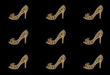 Yüksek topuklu cinsel altın ayakkabılar.