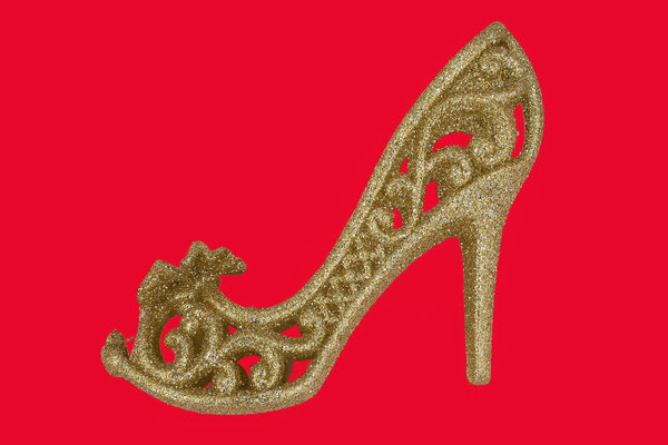Сексуальные золотые туфли на высоком каблуке