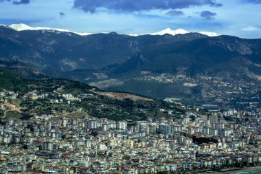 Türkiye 'nin doğu sahili tatil beldesi Alany