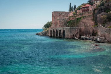 Türkiye 'nin doğu sahili tatil beldesi Alany