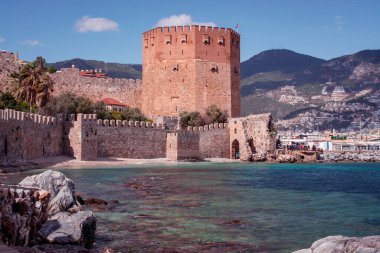 Türkiye 'nin doğu sahili tatil beldesi Alany