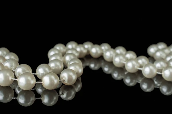 Collar Perlas Negro Blanco Elegante Imagen Negro — Foto de Stock
