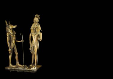 Antik Mısır tanrısı Anubis 'in siyah heykeli