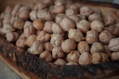 Organik çiğ civciv bezelye sağlıklı protein besin süper yiyecek