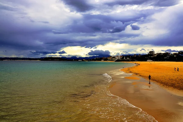 Stranden El sardinero. Santander. Spanien. — Stockfoto