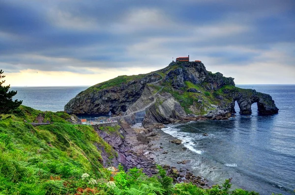 San Juan di Gaztelugatxe. Bermeo. Spagna . — Foto Stock