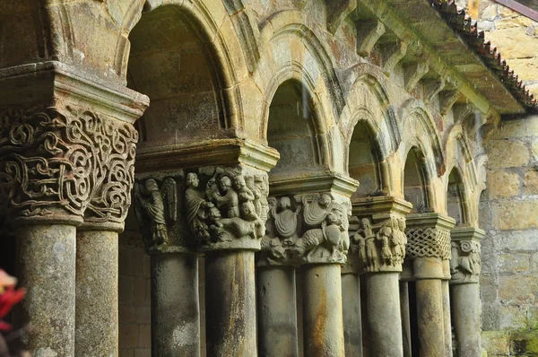 Романский монастырь. Сантильяна дель Мар. Испания . — стоковое фото