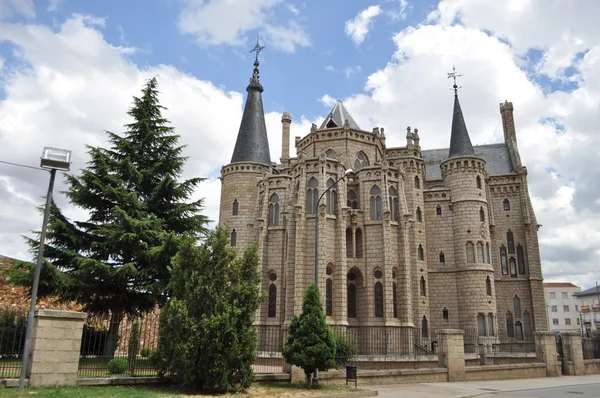 Palácio Episcopal. Astorga. Espanha . — Fotografia de Stock