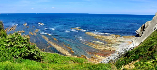 Flysch. sopelana. İspanya. — Stok fotoğraf