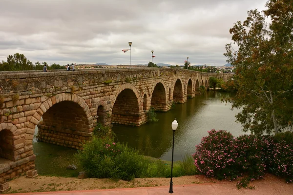 Roman bridge. Merida. Spain. — Stock Photo, Image