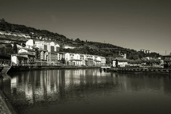 Widok Dzielnicę Olabeaga Bilbao Hiszpania Tym Czarno Białym Zdjęciu Widzimy — Zdjęcie stockowe