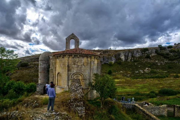 Pohled Apsidu Románského Kostela Santa Cecilia Aguilar Tato Obec Nachází — Stock fotografie