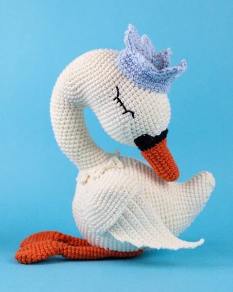 Knitted Swan Handmade Toy —  Fotos de Stock