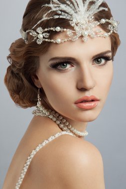 güzel bir kadın portresi stüdyo yakın çekim.