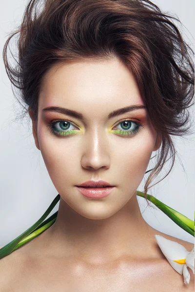 güzel bir kadın portresi stüdyo yakın çekim