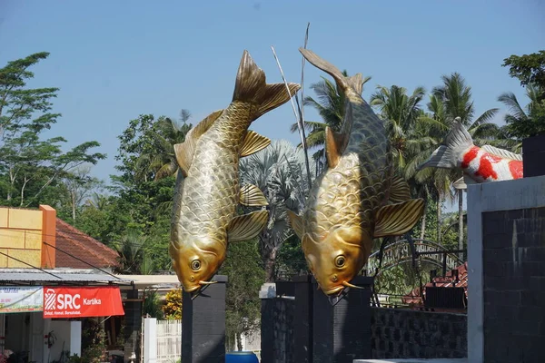 Monumento Koi Monumento Pesci Koi Blitar Giava Orientale Indonesia — Foto Stock