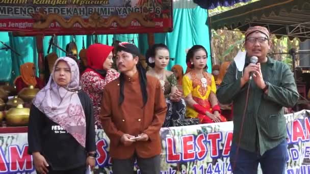 Discorso Apertura Sul Sedekah Bumi Ringraziamento Javanese Nella Spiaggia Sanggar — Video Stock
