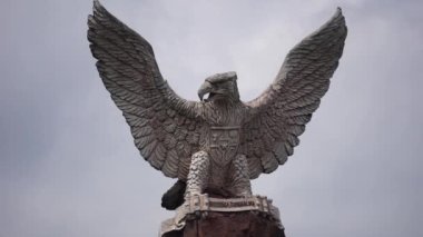 Doğal bir geçmişi olan Garuda Pancasila (Endonezya beş ilkesi)