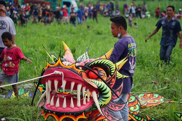 Indonesiska Drakfestivalen Indonesien Har Många Typer Drakar Såsom Gapangan Batik — Stockfoto