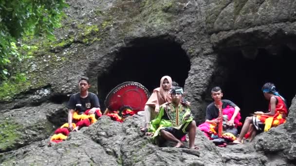 Selomangleng Mağarası Kediri Kraliyet Figürünün Tarihi Bir Izine Sahip Kediri — Stok video