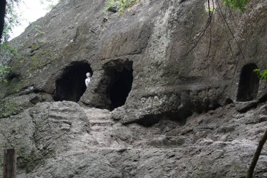 Selomangleng mağarası, Kediri kraliyet figürünün tarihi bir izine sahip, Kediri, Doğu Java, Endonezya 'da bulunan bir mağara. Bu mağara Kili Suci tanrıçası için meditasyon yeri.