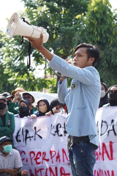 Kediri Java Oriental Indonésia Abril 2022 Estudantes Indonésios Demonstram Aumento — Fotografia de Stock