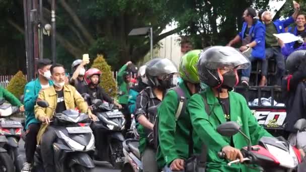 Kediri Oost Java Indonesië April 2022 Indonesische Studenten Demonstreren Stijgende — Stockvideo