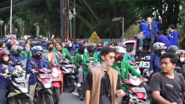 Kediri Ostjava Indonesien April 2022 Indonesische Studenten Demonstrieren Gegen Steigendes — Stockvideo