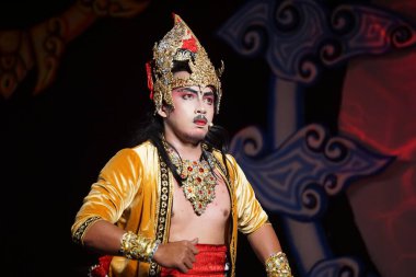 Blitar, Doğu Java, Endonezya - 4 Haziran 2022: Kresnayana Kawedhar hikayesi. Kresnayana Kawedhar, Kresna 'nın Hikayesi demek.