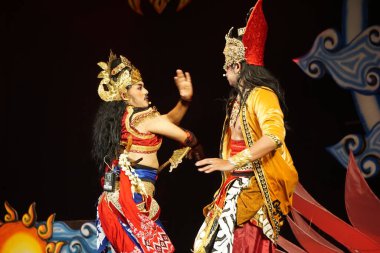 Blitar, Doğu Java, Endonezya - 4 Haziran 2022: Kresnayana Kawedhar hikayesi. Kresnayana Kawedhar, Kresna 'nın Hikayesi demek.