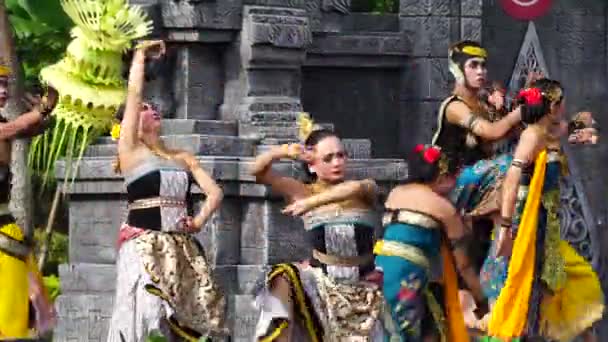 Indonéský Výkon Mustikaning Putri Utomo Tanec Oslavu Světového Dne Tance — Stock video