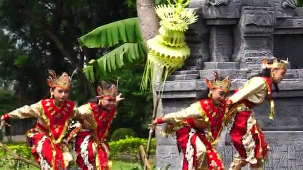 Indonesian Perform Kijang Dance Commemorate World Dance Day Kijang Dance — Stock Video
