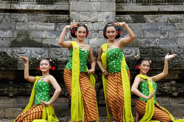 Indonesian Traditional Dancers Traditional Clothes Which Called Kemben — Stok Foto