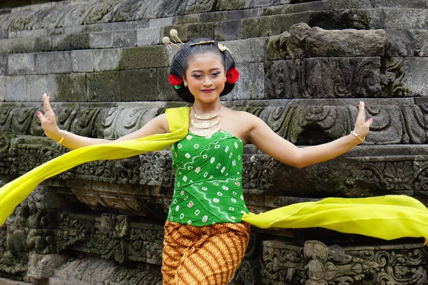Indonesian Traditional Dancers Traditional Clothes Which Called Kemben — Stock Photo, Image