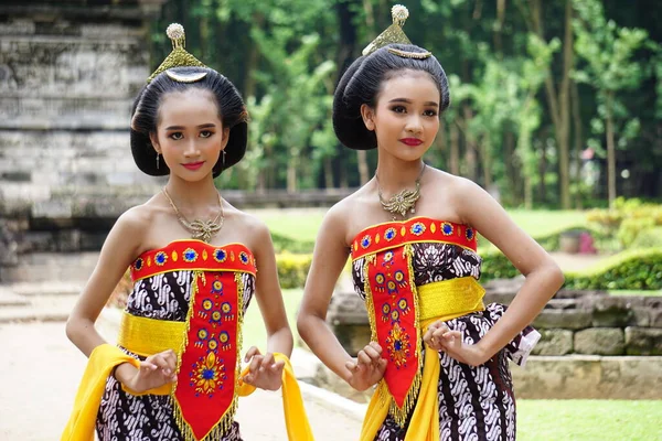 Indonesian Perform Beksan Kartini Dance Celebrate World Dance Day — Stock fotografie