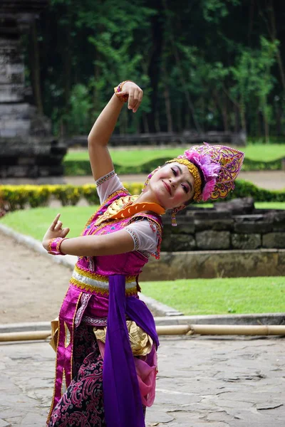 Indonesian Dancers Traditional Costumes Ready Perform Celebrate World Dance Day — Foto Stock