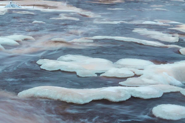 Buzlu nehir — Stok fotoğraf