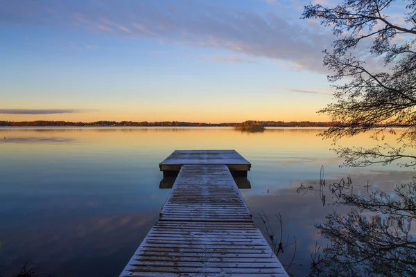 Puesta de sol en el lago — Foto de Stock