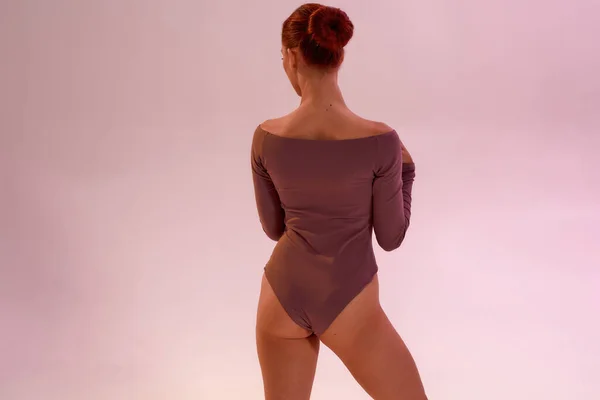Back view of sexual female ballerina with red hair — Stock Photo, Image