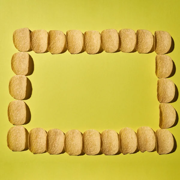 Fotokopi alanı olan patates cipsinden çerçeve