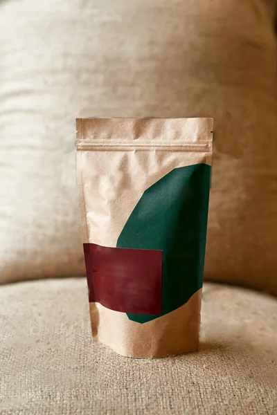 Paper Coffee Package Textile Sack Fresh Organic Natural Green Coffee — 图库照片