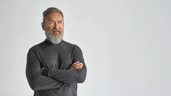 Senior Serious Caucasian Man Crossed Arms Looking Away Stylish Bearded — Stockfoto