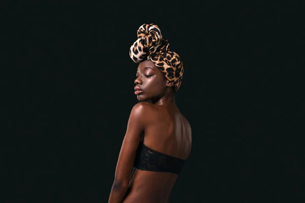 Thoughtful Stylish Black Girl Wearing Traditional African Turban Attractive Young — ストック写真