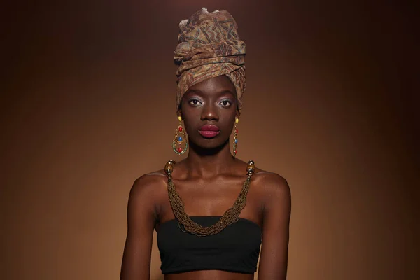 Serious Fashionable Black Girl Wearing Traditional African Outfit Accessories Looking — Photo