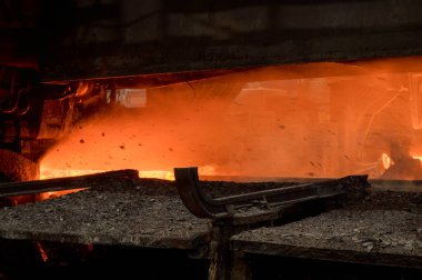 Demir ve Çelik Fabrikası veya Rusya 'nın güneyindeki Taganrog' da bulunan boru fabrikası