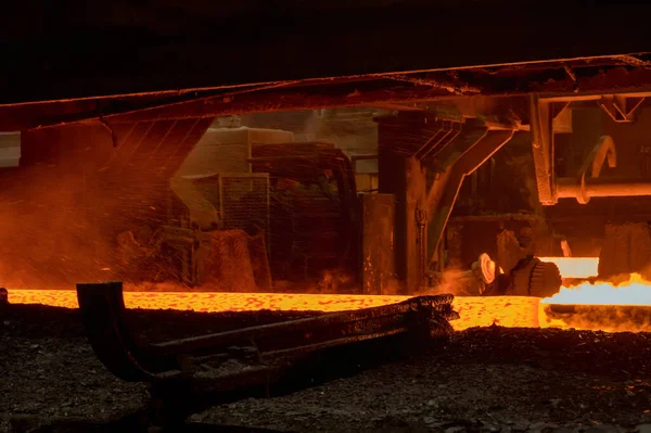 Železo a ocel továrna nebo Pipe Mill se nachází v Taganrog jižně od Ruska — Stock fotografie