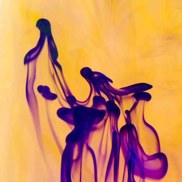 紫インク図形 — ストック写真