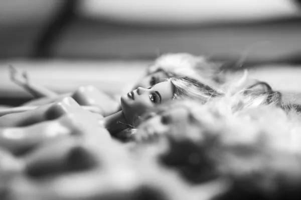 Black and white barbie dolls — Stock Photo, Image