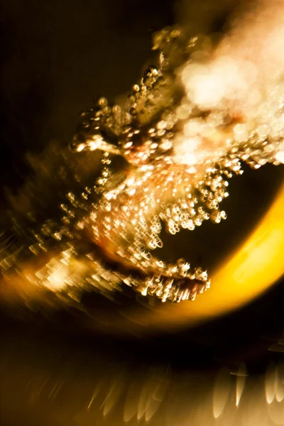 Abstracte onderwater spelletjes met bubbels en licht — Stockfoto