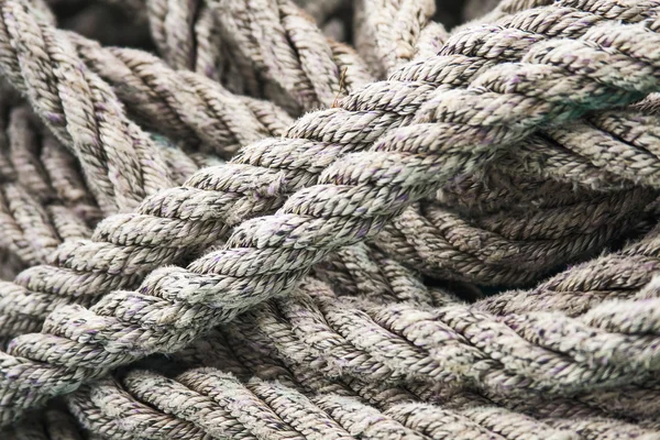 Rolo de cordas de navio — Fotografia de Stock